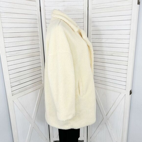 Pretty Little Thing Faux Sherpa Double Breasted Teddy Coat Cream 10 Borg Lapel - Picture 5 of 16